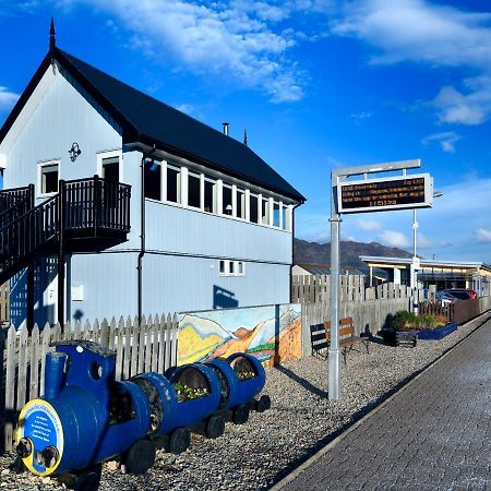 Signal Box Newtonmore Exterior foto